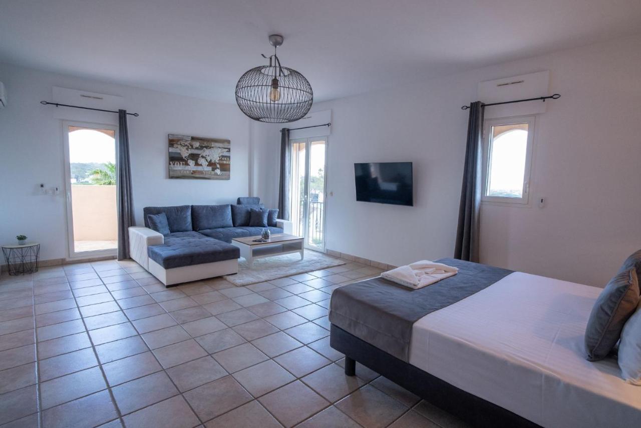 Riposa Villa Fréjus