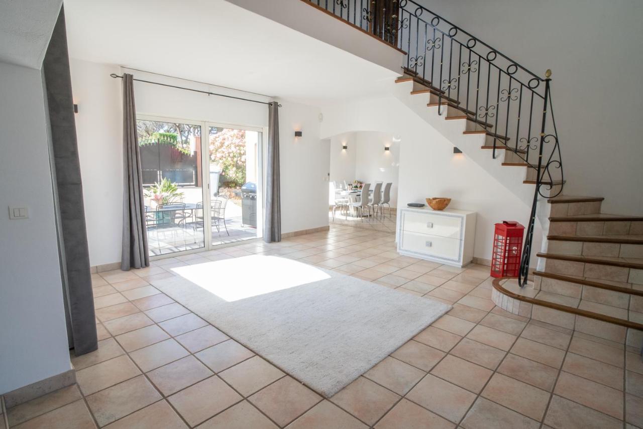 Riposa Villa *